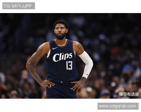 马克西54分巅峰对决保罗·乔治，三大球星真实实力尽显