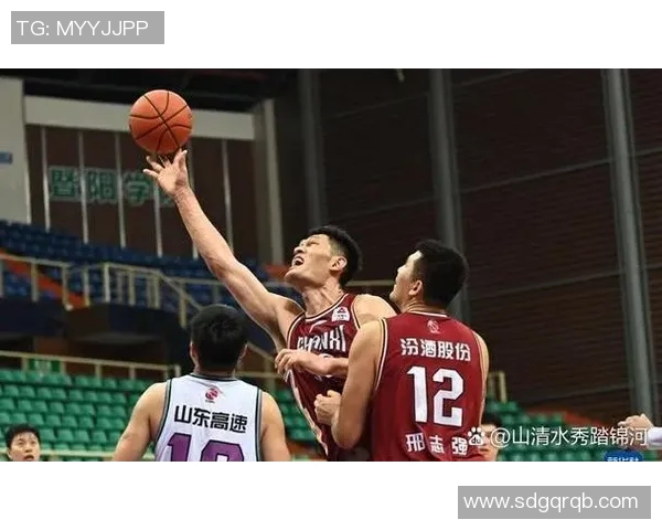 CBA精彩对决山东队与同曦队比赛回放全程回顾与精彩瞬间分析 CBA精彩对决山东队与同曦队比赛回放全程回顾与精彩瞬间分析